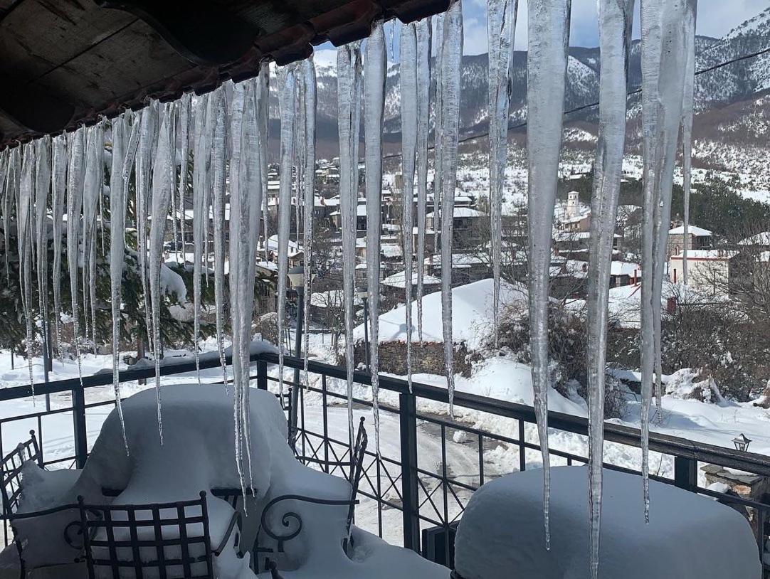 פלאיוס אגיוס אתנאסיוס Chalet Asteras Tou Vorra מראה חיצוני תמונה