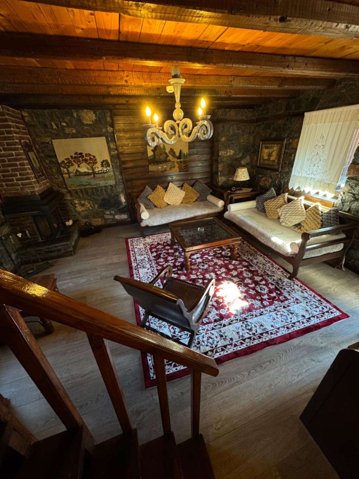 פלאיוס אגיוס אתנאסיוס Chalet Asteras Tou Vorra מראה חיצוני תמונה